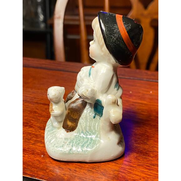 VTG 50s German Porcelain Figurine Boy w stringed instrument & squirrel 3 in tall - Picture 5 of 10